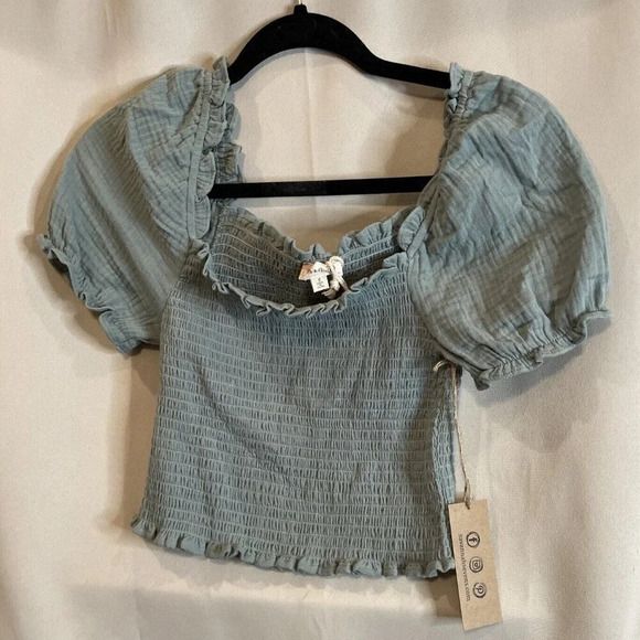 Hem & Thread Women's Size Small Green‎ Mocked Puff Sleeve Cotton Top NEW Boho - Picture 1 of 8
